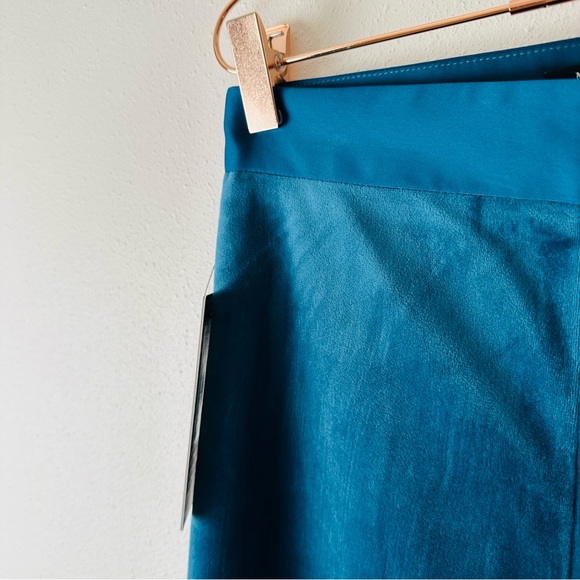 New Marciano by Guess Lilli Blue Opal Velvet Wide Leg Pants Trousers MSRP $200 - Picture 11 of 13